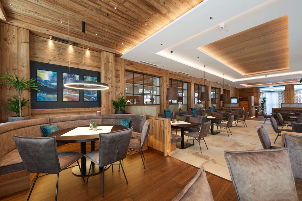 Restaurant-001